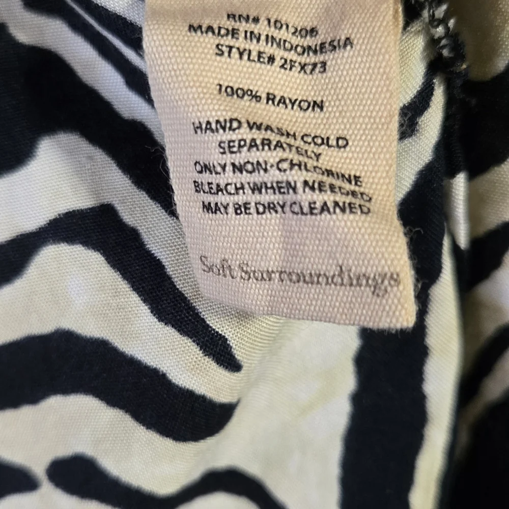 Soft Surroundings Black and Cream Animal‎ Print Single Button Cardigan ~ Small